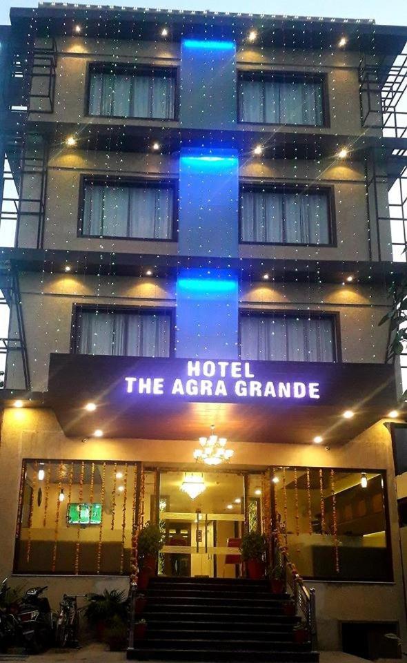 Hotel Agra Grande By Goyal Hoteliers Exteriér fotografie